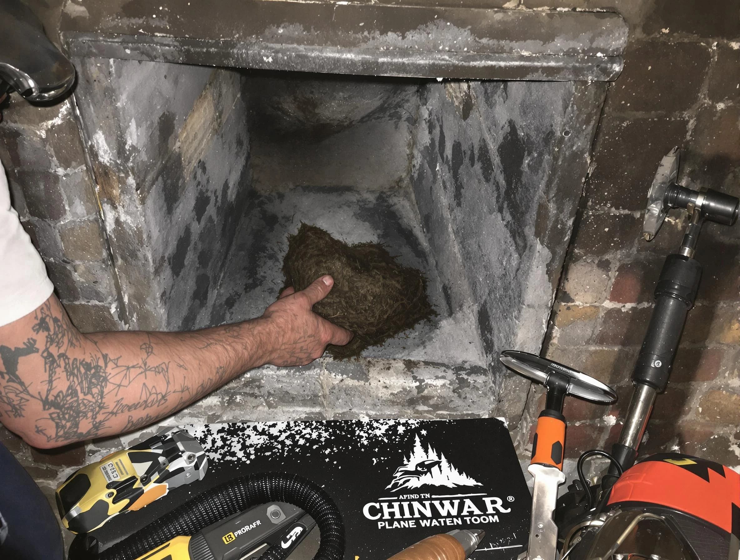 Homeacre-Lyndora Chimney Sweep safely removing debris and screening chimney in Homeacre-Lyndora, PA